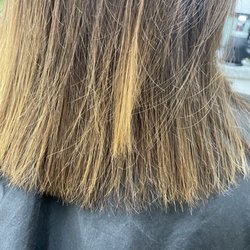 Arabella Capelli Salon - Bad hair cur