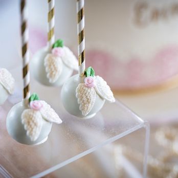 Densonios Cake Pops - Beautiful and intricate! Photo by Paul de Leon Photography - Desserts Near Me - Valencia, California Densonios Cake Pops - Beautiful and intricate! Photo by Paul de Leon Photography - Desserts Near Me - Valencia, California