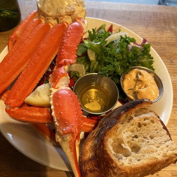 Lofoten Fiskerestaurant - Snow crab - Scandinavian Near Me - Oslo, 03 Lofoten Fiskerestaurant - Snow crab - Scandinavian Near Me - Oslo, 03