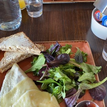 First Watch - Egg white omelette with ham and Gruyère - Breakfast & Brunch Near Me - Chandler, Arizona First Watch - Egg white omelette with ham and Gruyère - Breakfast & Brunch Near Me - Chandler, Arizona