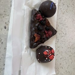 Rocky Mountain Chocolate Factory - Canada bomb & very berry rocky bridge