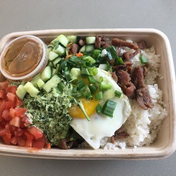 Sizzle&Crunch - Grilled pork bowl with 1/2 rice and 1/2 salad - Vietnamese Near Me - Seattle, Washington Sizzle&Crunch - Grilled pork bowl with 1/2 rice and 1/2 salad - Vietnamese Near Me - Seattle, Washington
