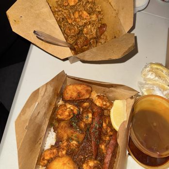 Boil Daddy - DTLA - Daddy's shrimp bowl. - Cajun/Creole Near Me - Los Angeles, California Boil Daddy - DTLA - Daddy's shrimp bowl. - Cajun/Creole Near Me - Los Angeles, California