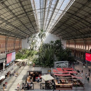 Estación de Madrid Atocha - Lounging Before security - Train Stations Near Me - Madrid, M Estación de Madrid Atocha - Lounging Before security - Train Stations Near Me - Madrid, M