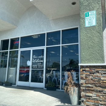 Pan Victoria - Ni agua les ponen alas plantas!!! - Bakeries Near Me - Inglewood, California Pan Victoria - Ni agua les ponen alas plantas!!! - Bakeries Near Me - Inglewood, California