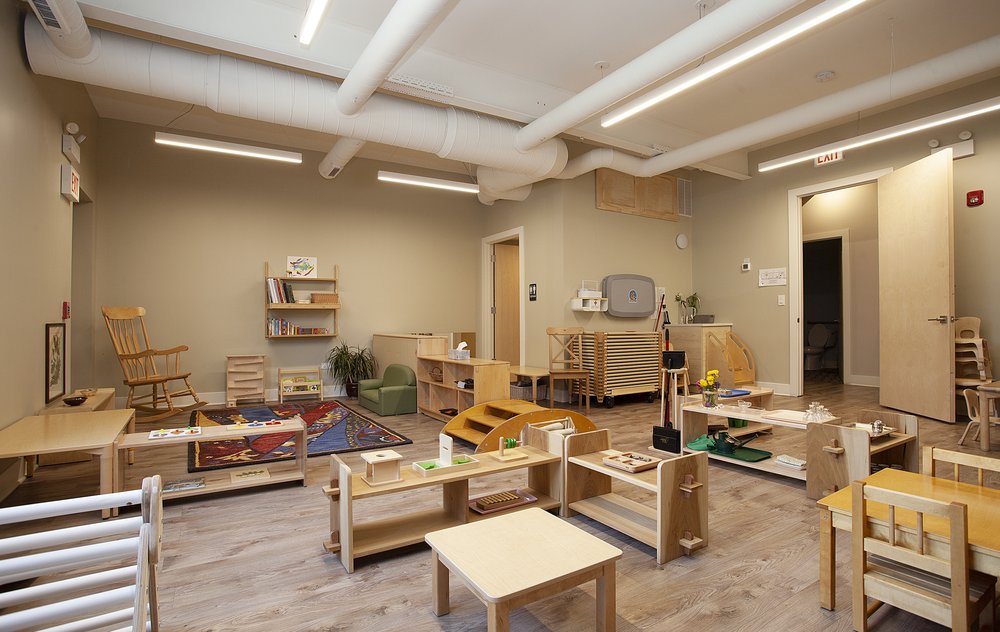 Spark Montessori - childcare center in Chicago, IL