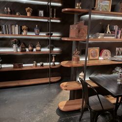 The Gramercy - Inside decor