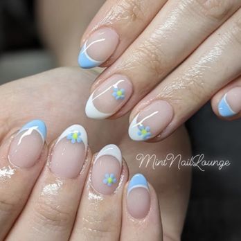 Mint Nail Lounge - Nail Salons Near Me - Arlington, Virginia