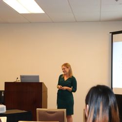 English Circle Tutoring - Jennifer Speaking at a Graduate Student Forum during the CATESOL Conference in December 2018.