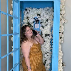 Blissful Selfie Spot - Phone Booth