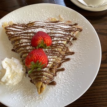 Les Crepes - Strawbella crepe - French Near Me - Henrico, Virginia Les Crepes - Strawbella crepe - French Near Me - Henrico, Virginia