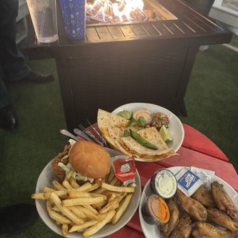 Chicken N Pickle - San Antonio - Pickleball Near Me - San Antonio, Texas