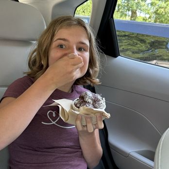 The Shipwreck Ice Cream - Ice Cream & Frozen Yogurt Near Me - Sandwich, Massachusetts