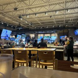 Buffalo Wild Wings - Bar side