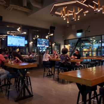 Good Co Bar - Sports Bars Near Me - Vancouver, British Columbia Good Co Bar - Sports Bars Near Me - Vancouver, British Columbia