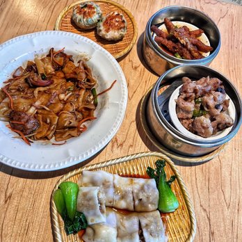 Mama Chang - Dim sum - Chinese Near Me - Fairfax, Virginia Mama Chang - Dim sum - Chinese Near Me - Fairfax, Virginia