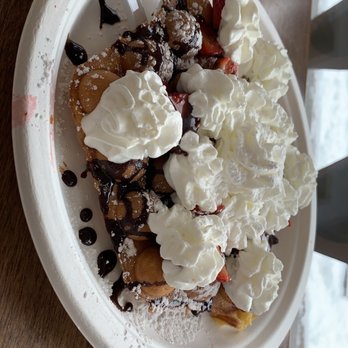 Waffle Bar - Strawberry flat waffle - Waffles Near Me - Minneapolis, Minnesota