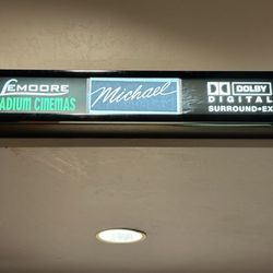 Lemoore Stadium Cinemas 10 - Multiple screens