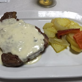 Paquita - Entrecot a la pimienta - Mediterranean Near Me - Eslida, CS