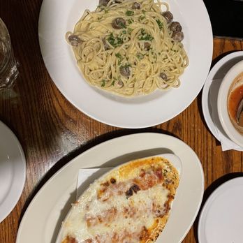 The Old Spaghetti Factory - Manicotta and Alfredo Pasta - Italian Near Me - Vancouver, British Columbia The Old Spaghetti Factory - Manicotta and Alfredo Pasta - Italian Near Me - Vancouver, British Columbia