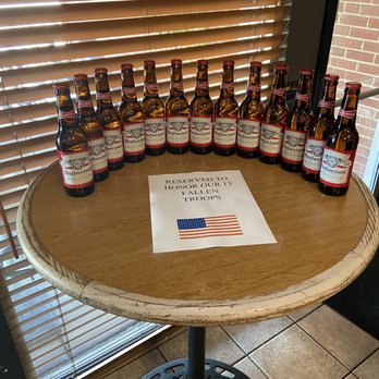 Hola! Mexican Food - bottles of beer on a table - Mexican Near Me - Eureka, Missouri