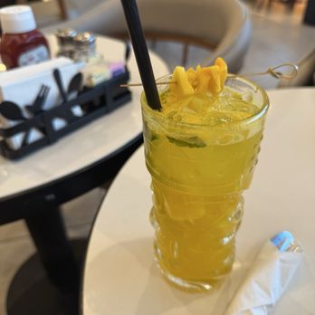 La Pasha Lounge & Grill - Persian/Iranian Near Me - Addison, Texas