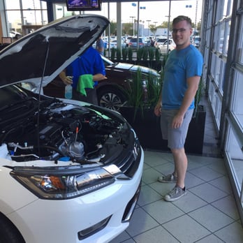 Showcase Honda - Taking delivery - Car Dealers Near Me - Phoenix, Arizona Showcase Honda - Taking delivery - Car Dealers Near Me - Phoenix, Arizona