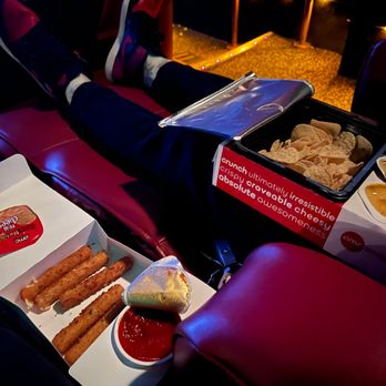 AMC PHIPPS PLAZA 14 - 277 Photos & 357 Reviews - 3500 Peachtree Road N