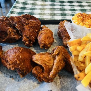 Gus's World Famous Fried Chicken - Another view - Southern Near Me - Burbank, California