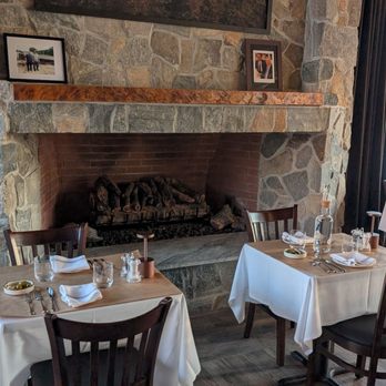 Cornerstone Restaurant & Bar - Pizza Near Me - Pawling, New York
