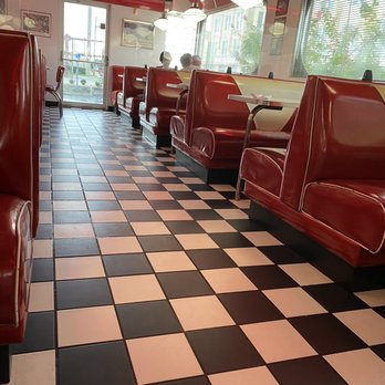 Georgie's Diner - Dining area of Georgie's with the classic diner booths - Diners Near Me - Saint Augustine, Florida Georgie's Diner - Dining area of Georgie's with the classic diner booths - Diners Near Me - Saint Augustine, Florida