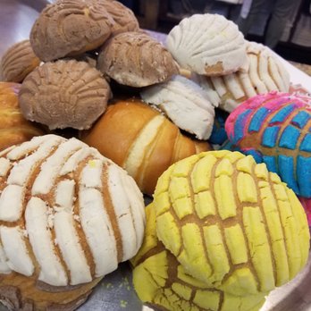 El Bolillo Bakery - Bakeries Near Me - Houston, Texas