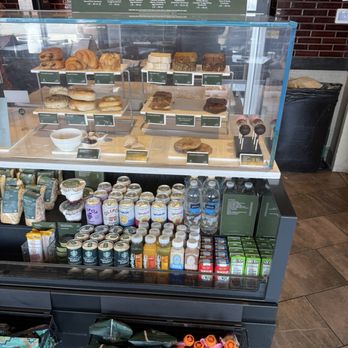 Starbucks - Coffee & Tea Near Me - Linden, New Jersey Starbucks - Coffee & Tea Near Me - Linden, New Jersey