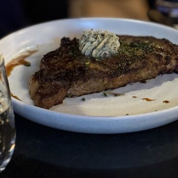 Bungalow Downtown Dining - Steak - Steakhouses Near Me - Houston, Texas Bungalow Downtown Dining - Steak - Steakhouses Near Me - Houston, Texas