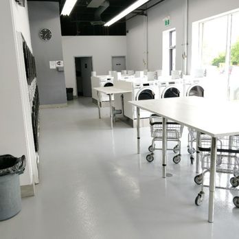 Scarborough Laundromat - Large walkways unlike most other laundromats - Laundromat Near Me - Toronto, Ontario Scarborough Laundromat - Large walkways unlike most other laundromats - Laundromat Near Me - Toronto, Ontario