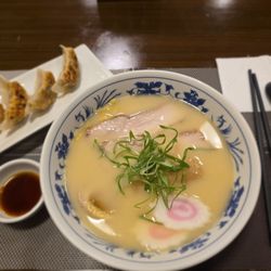 Shikissai Japanes Restaurant - Tonkotsu Ramen