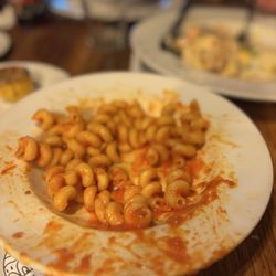 Fishcamp On Broad Creek - Kids pasta