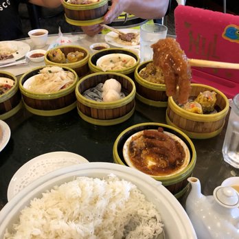 Legend Seafood Restaurant - Chicken Feet, Tripe, Shu Mai, Shark Fin Shu Mai - Dim Sum Near Me - Honolulu, Hawaii