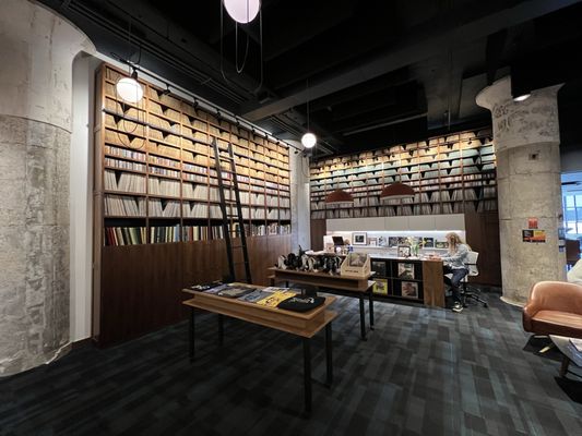 Memphis Listening Lab by null