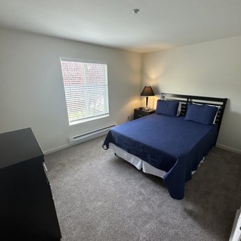 Renaissance Men - Full Move-out service (furnished) - deep cleaning, carpet extraction and property repairs & restoration. - Handyman Near Me - San Jose, California Renaissance Men - Full Move-out service (furnished) - deep cleaning, carpet extraction and property repairs & restoration. - Handyman Near Me - San Jose, California