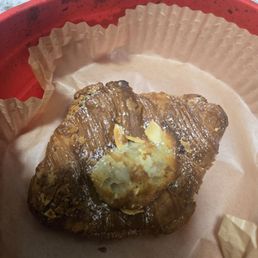 Almond croissant- i reheated it in the airfryer Almond croissant- i reheated it in the airfryer