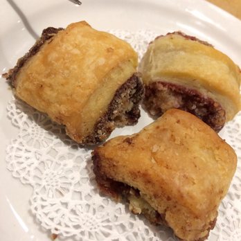 TooJay’s Deli - Bakery - Restaurant - cinnamon, raspberry and chocolate - Delis Near Me - Altamonte Springs, Florida TooJay’s Deli - Bakery - Restaurant - cinnamon, raspberry and chocolate - Delis Near Me - Altamonte Springs, Florida