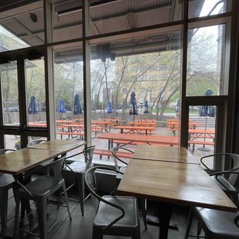 Za - Outdoor patio - Pizza Near Me - Portland, Maine