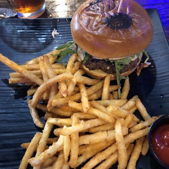Bleus Burger - Lucille burger - Burgers Near Me - Gulf Shores, Alabama