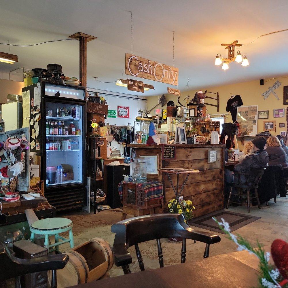 Beautiful homely all made from scratch skillet breakfast spot!