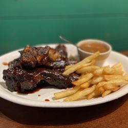 Darryl's Wood Fired Grill - Adam or Eve Darryls Classic Beef Rib