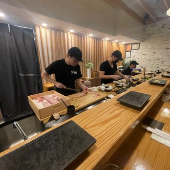 Shiki Omakase - The service counter - Sushi Bars Near Me - New York, New York Shiki Omakase - The service counter - Sushi Bars Near Me - New York, New York