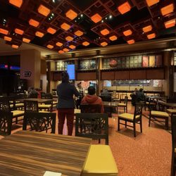 Sunrise Square at Mohegan Sun - Food court