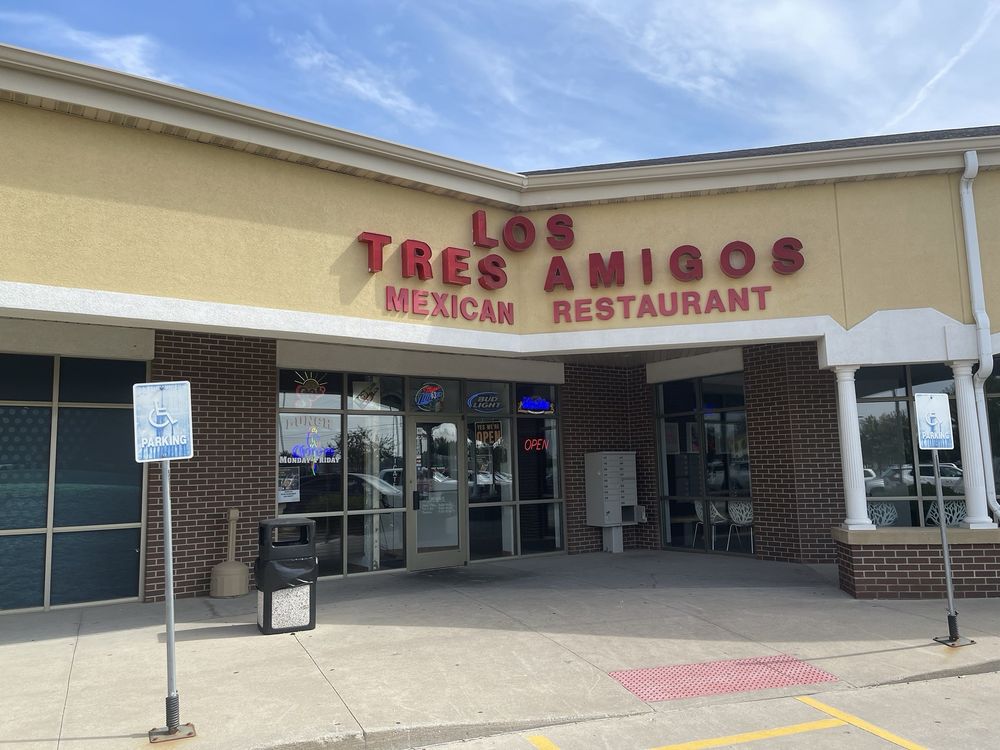 Los Tres Amigos