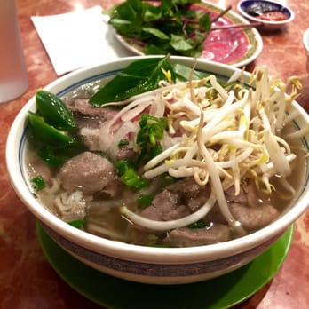 Pho Bistro - Chef Special Pho (regular size). It was smaller than I expected, but it had a lot of noodles in it. - Vietnamese Near Me - Waipahu, Hawaii Pho Bistro - Chef Special Pho (regular size). It was smaller than I expected, but it had a lot of noodles in it. - Vietnamese Near Me - Waipahu, Hawaii